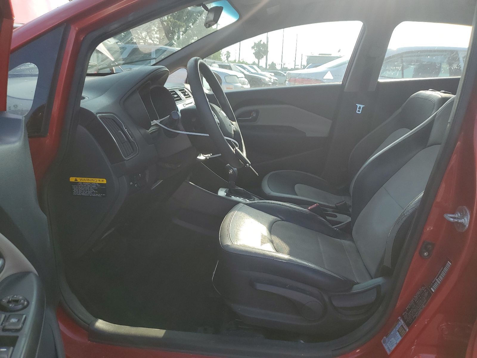 KNADM4A34H6061492 2017 Kia Rio Lx