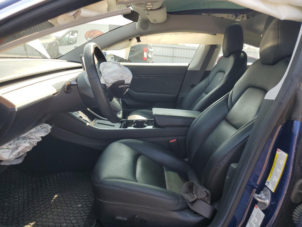 5YJ3E1EB9JF064362 2018 Tesla Model 3