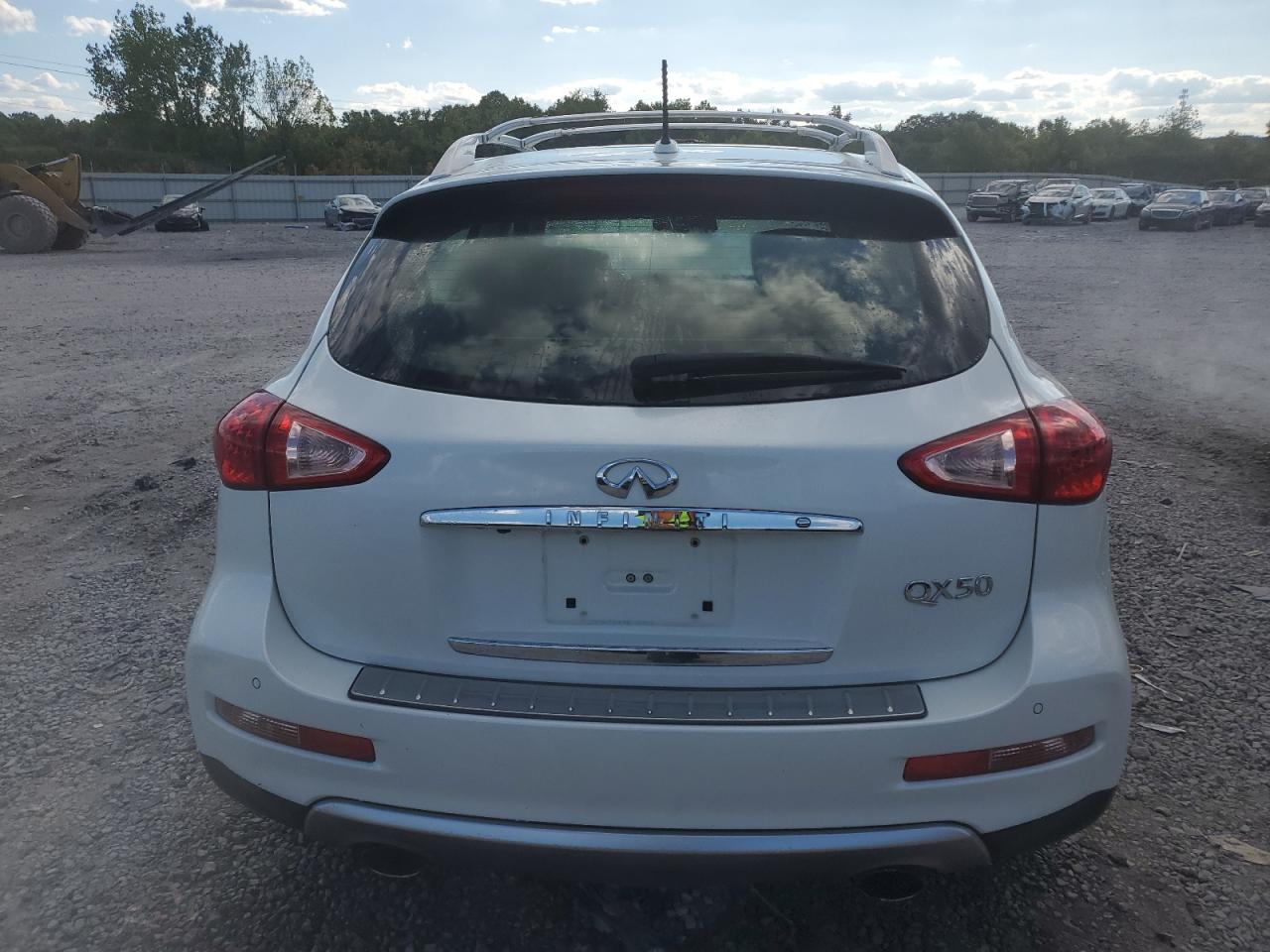 2017 Infiniti QX50 - Image 6