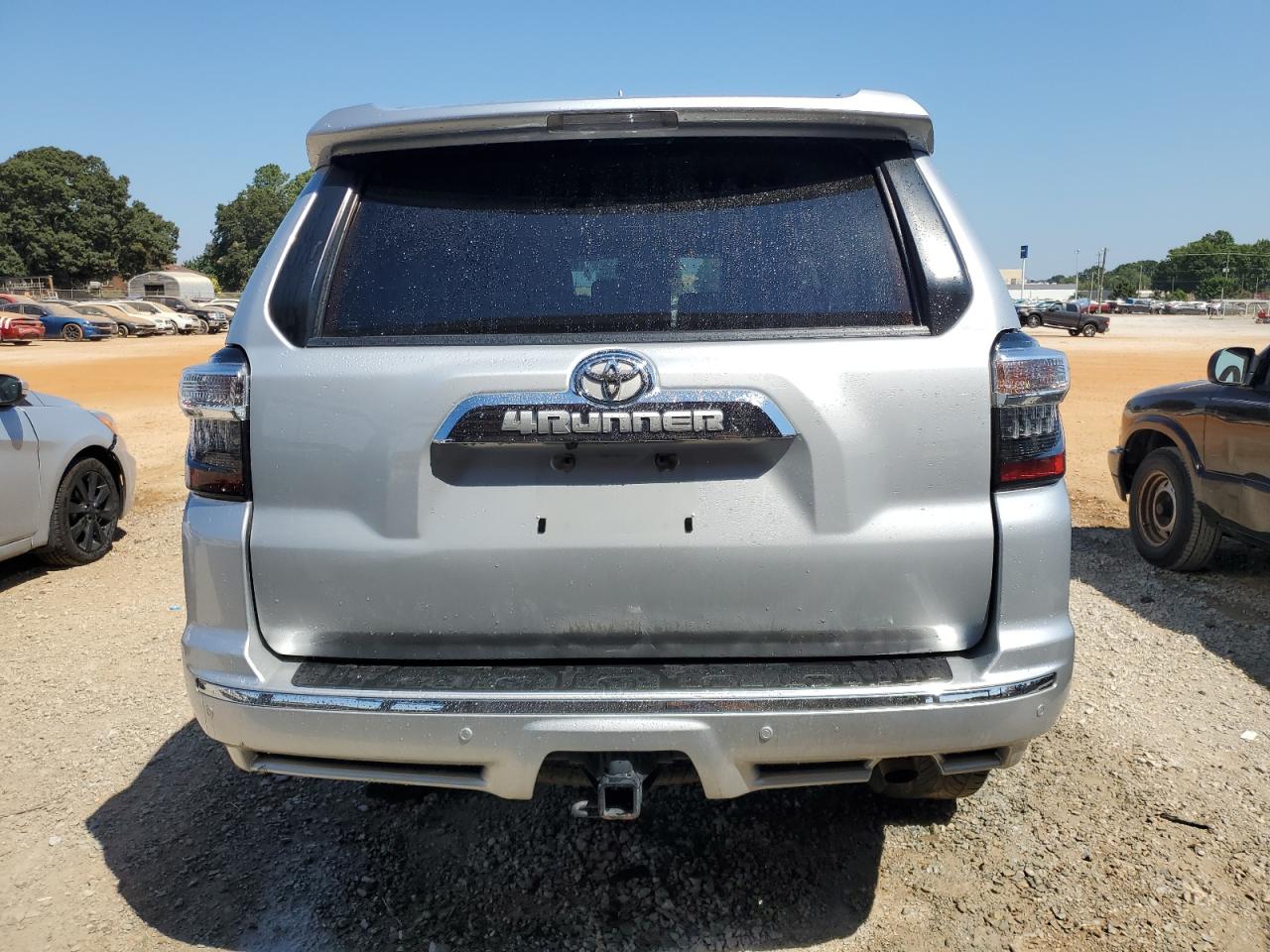 2020 Toyota 4Runner Sr5 VIN: JTEZU5JR4L5227717 Lot: 69702954