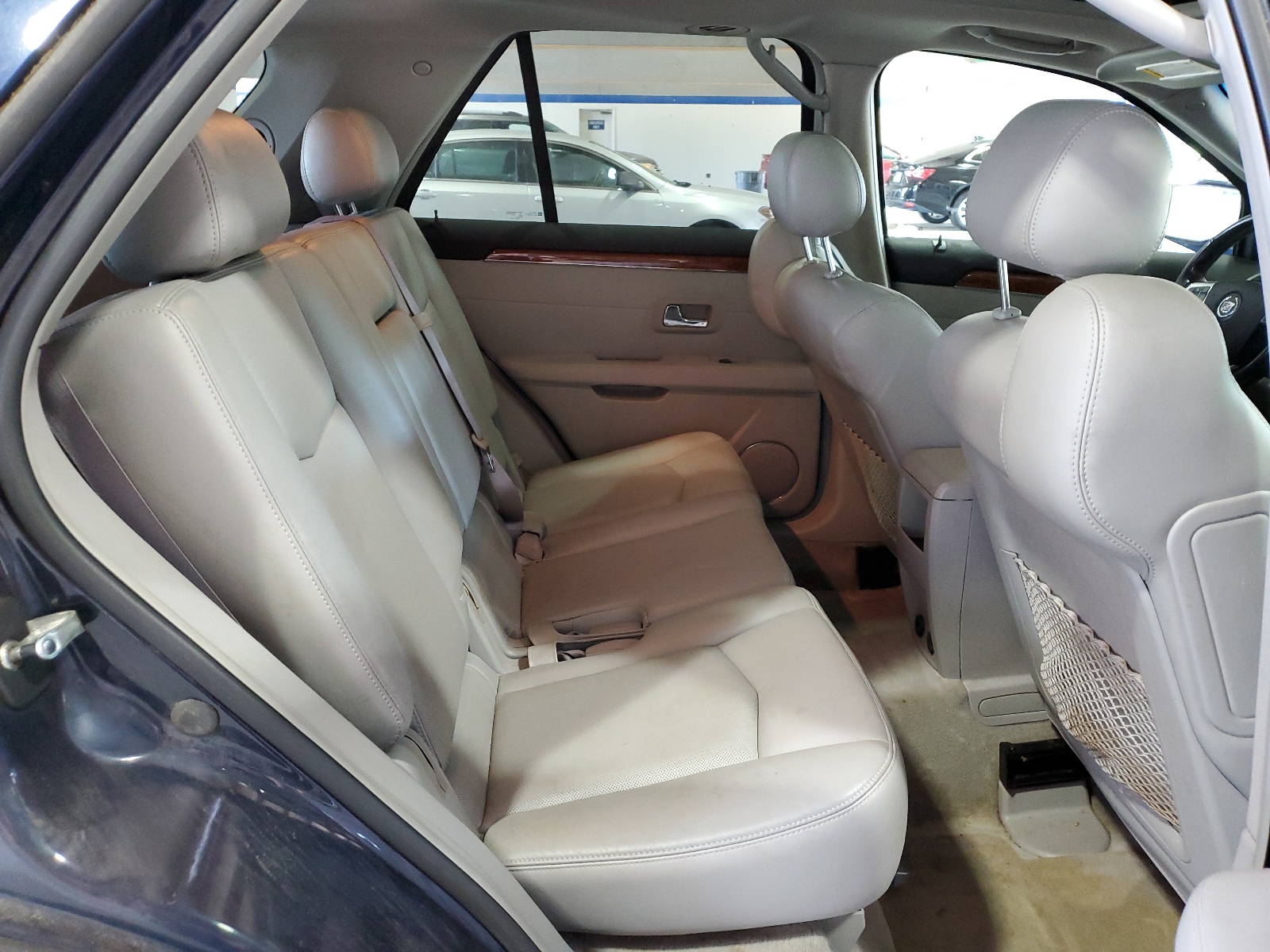 1GYEE637880121979 2008 Cadillac Srx