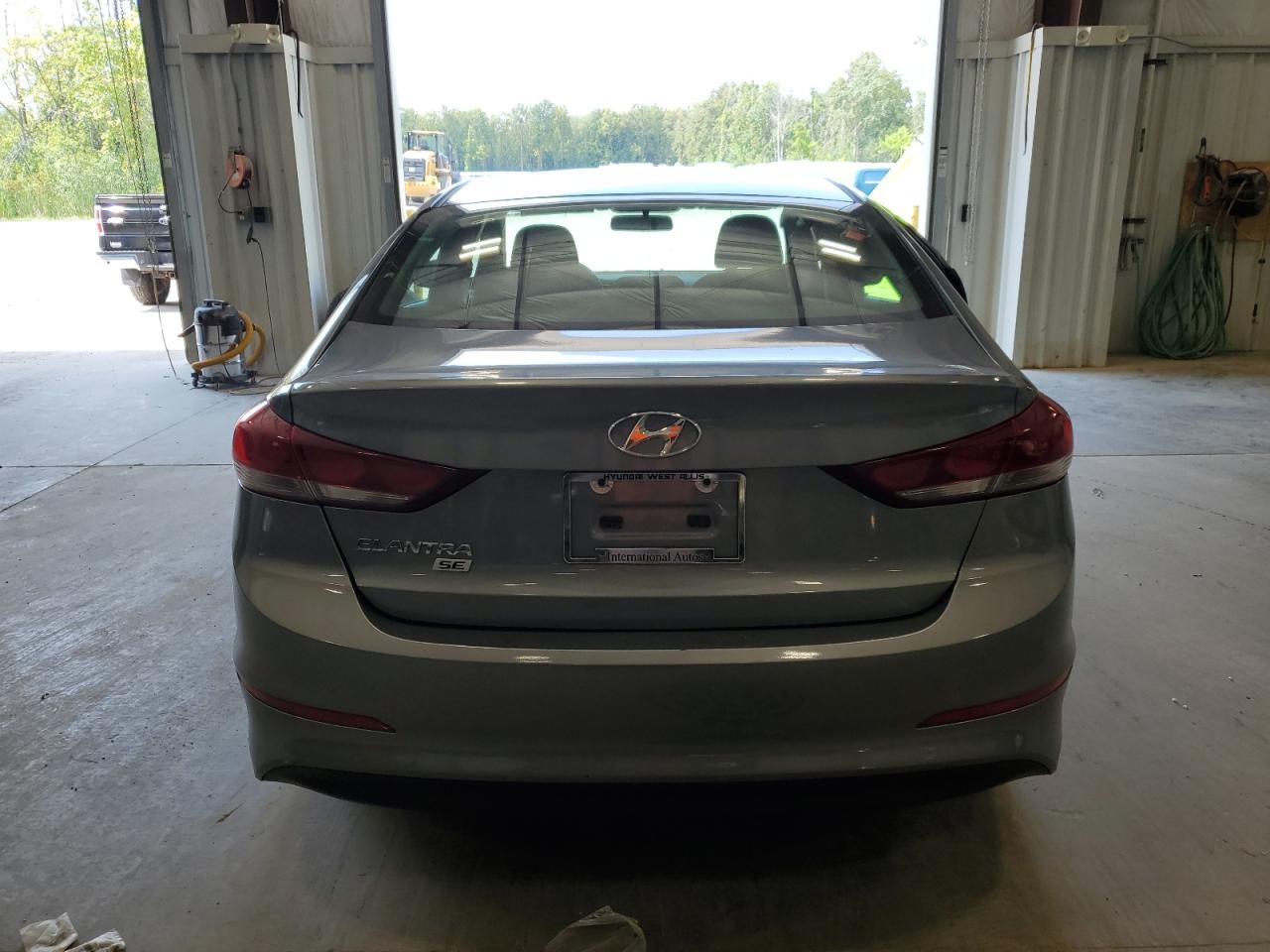 2018 Hyundai Elantra Se VIN: KMHD74LF2JU451697 Lot: 67107444