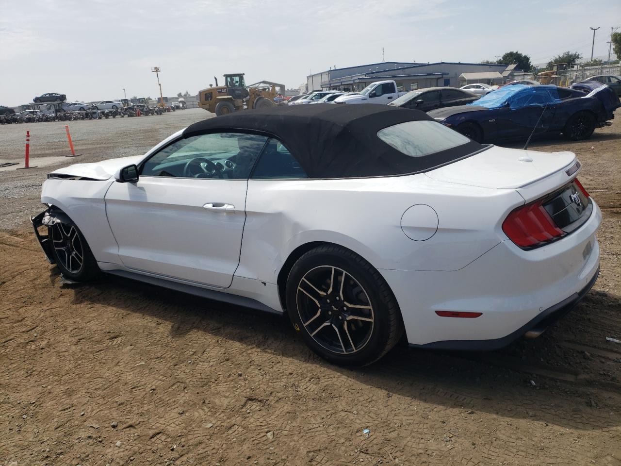 2020 Ford Mustang - Image 2