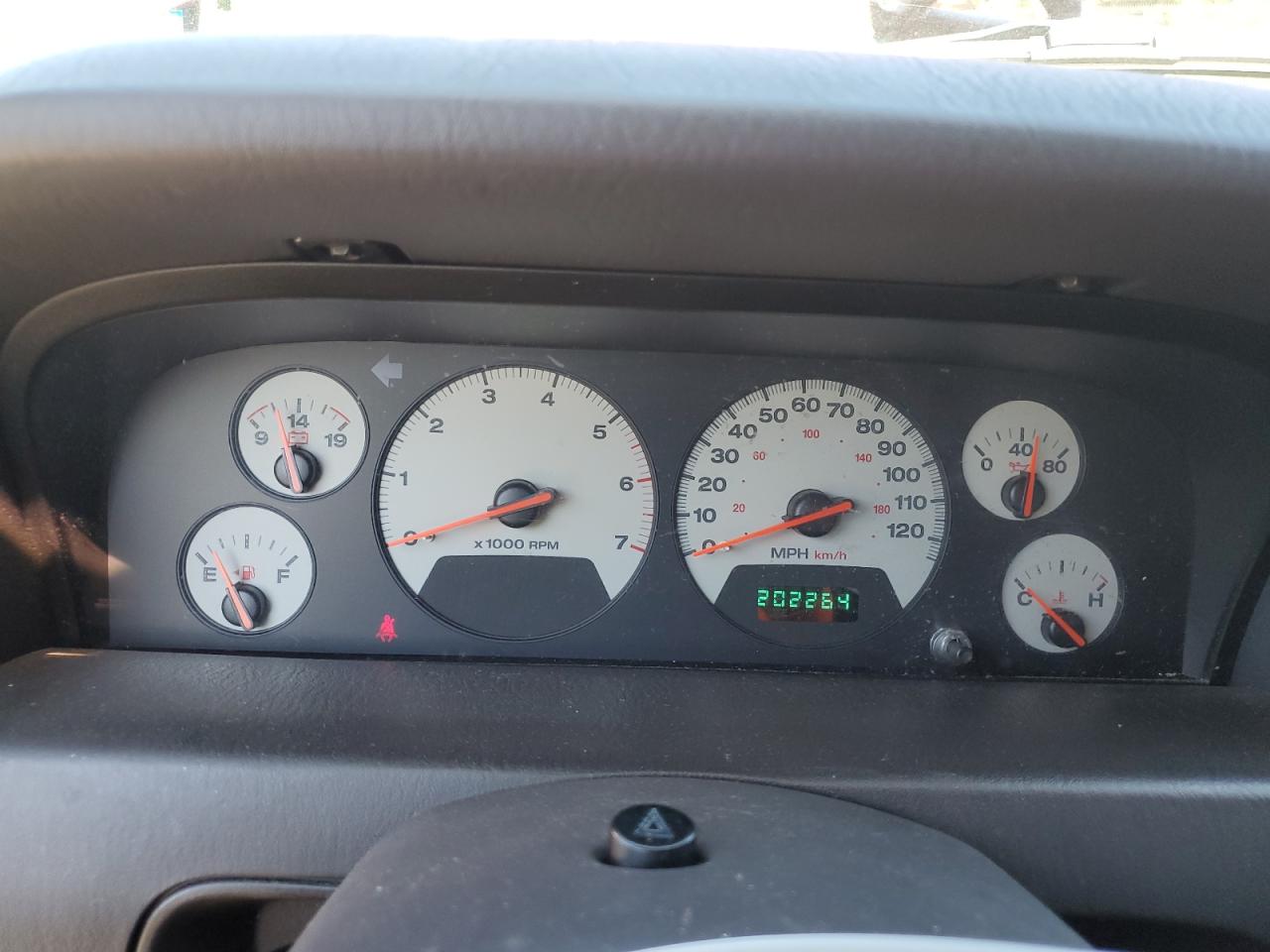 2001 Jeep Grand Cherokee Limited VIN: 1J4GW58N41C626512 Lot: 66723104