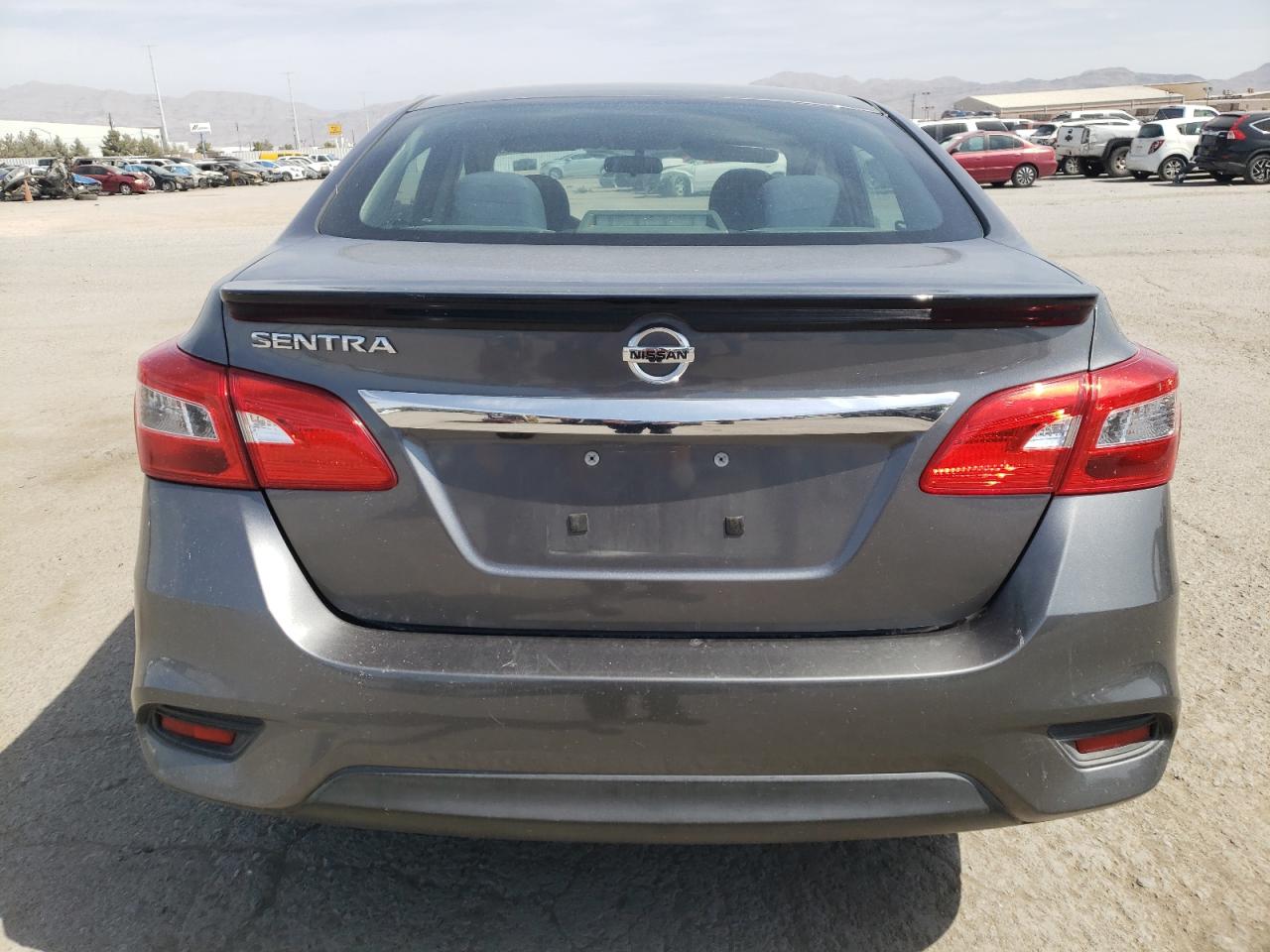 3N1AB7AP0JY342206 2018 Nissan Sentra S