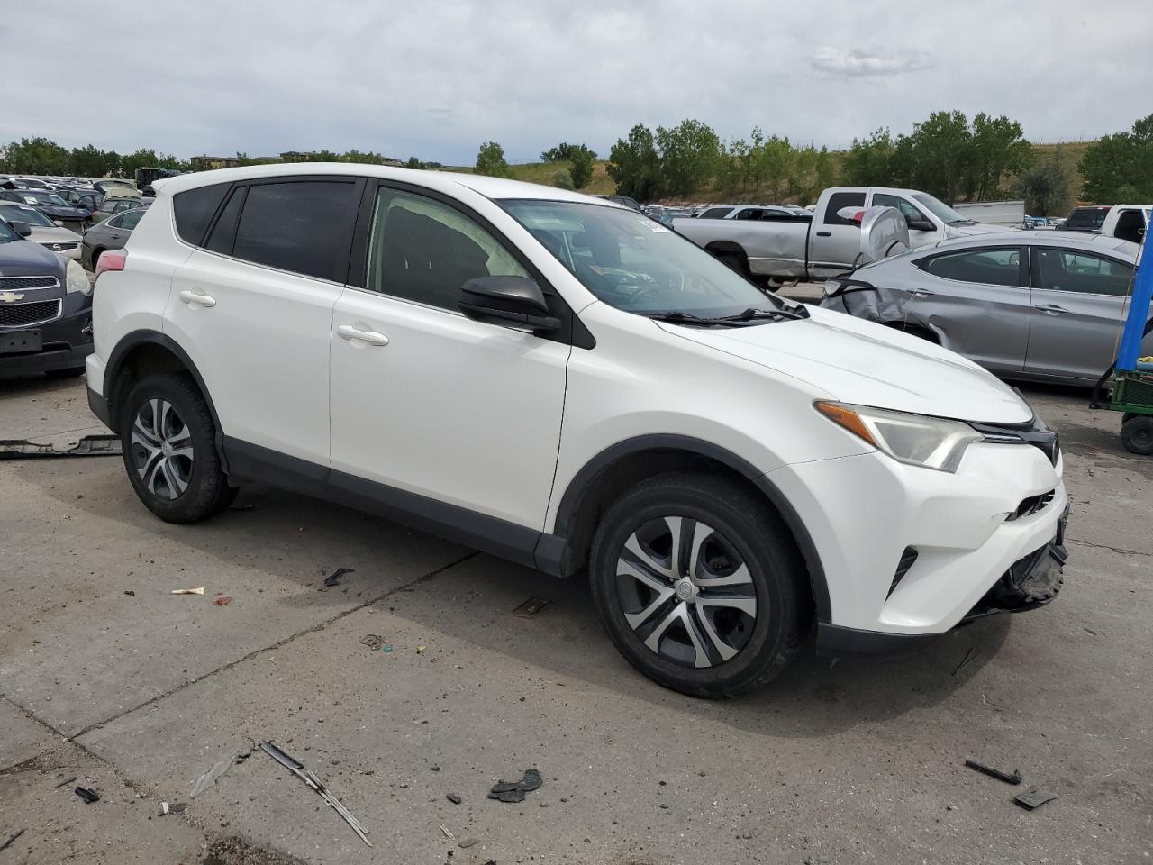 2018 Toyota Rav4 Le VIN: JTMBFREVXJJ200184 Lot: 68904204