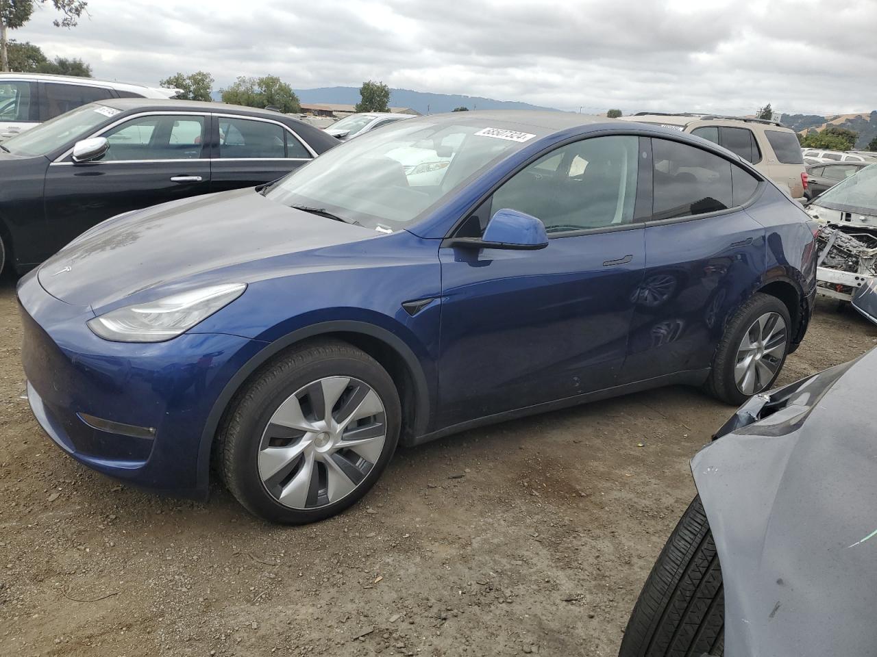 7SAYGDEE7PA107309 2023 TESLA MODEL Y - Image 1