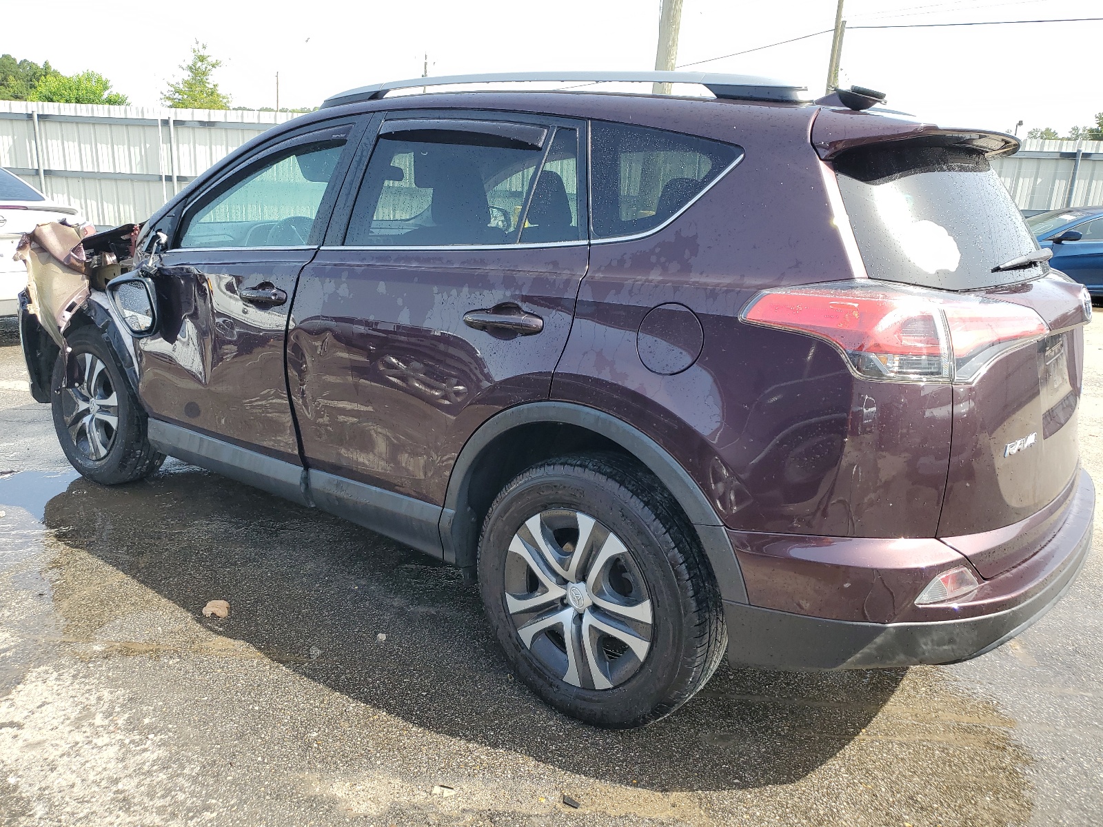 2T3ZFREV1HW343518 2017 Toyota Rav4 Le