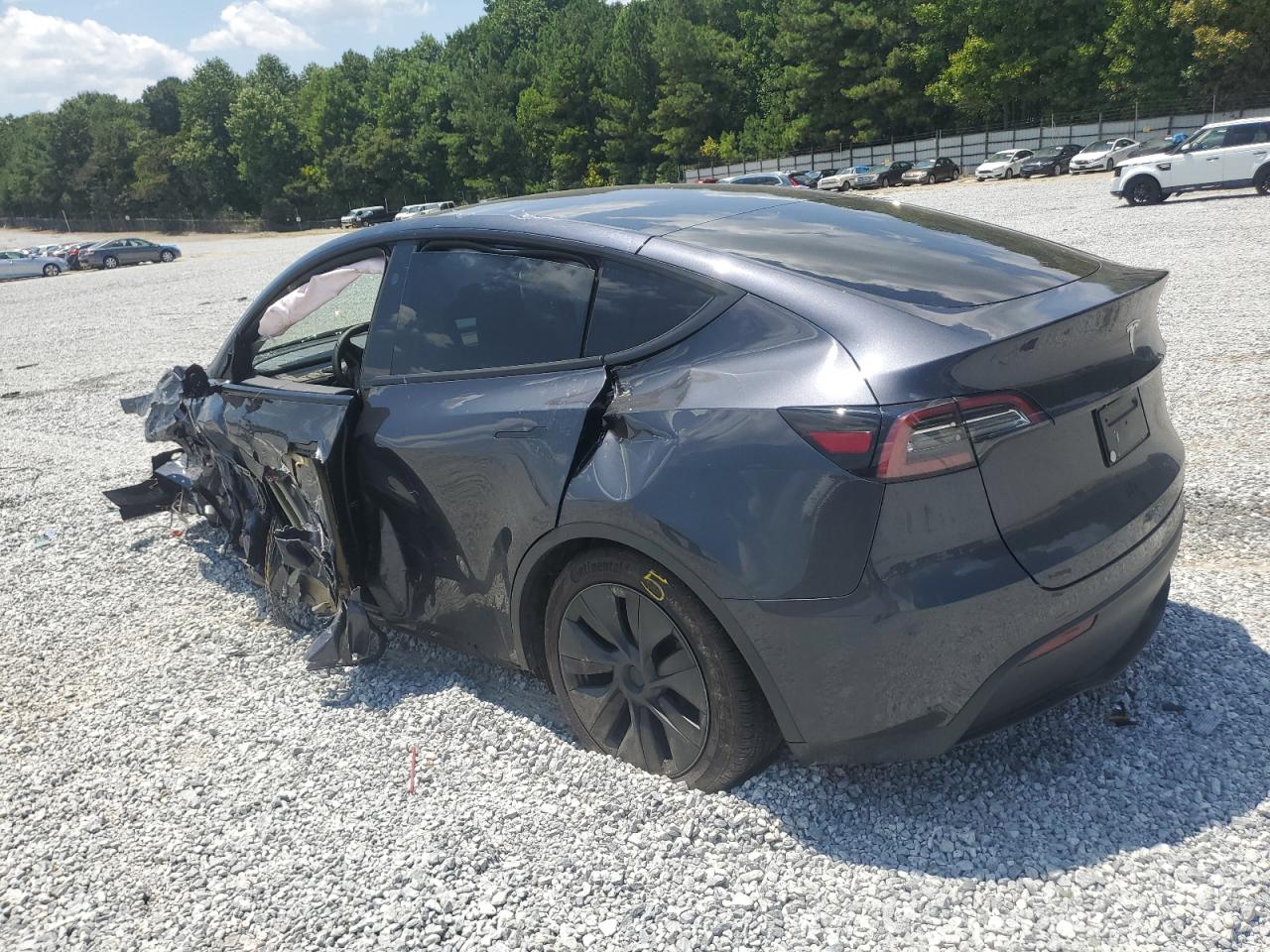 7SAYGDEDXRF102831 2024 TESLA MODEL Y - Image 2