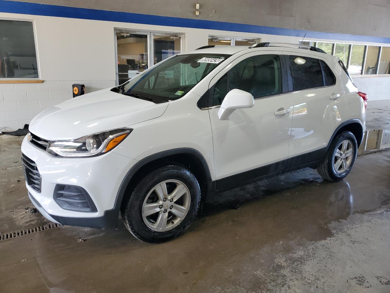 KL7CJPSB4LB320705 Chevrolet Trax 1LT