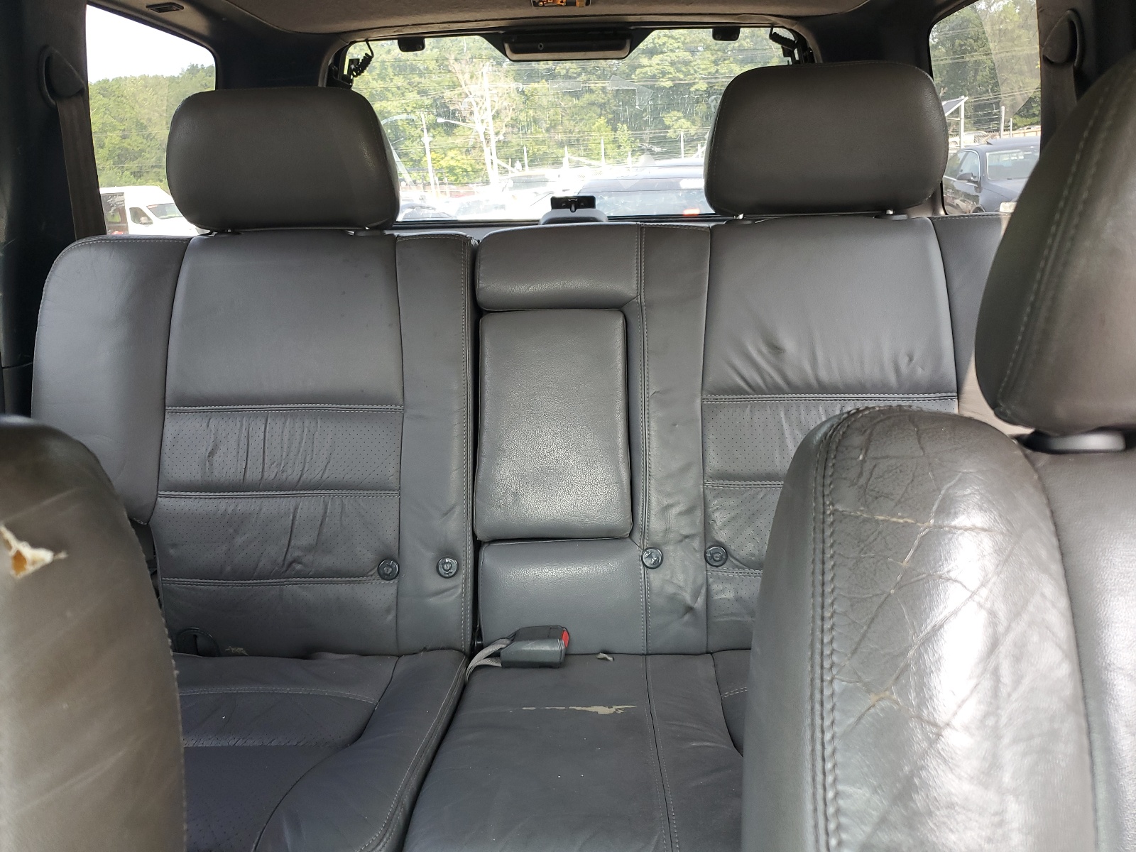 JN8AR07Y7YW404562 2000 Nissan Pathfinder Le