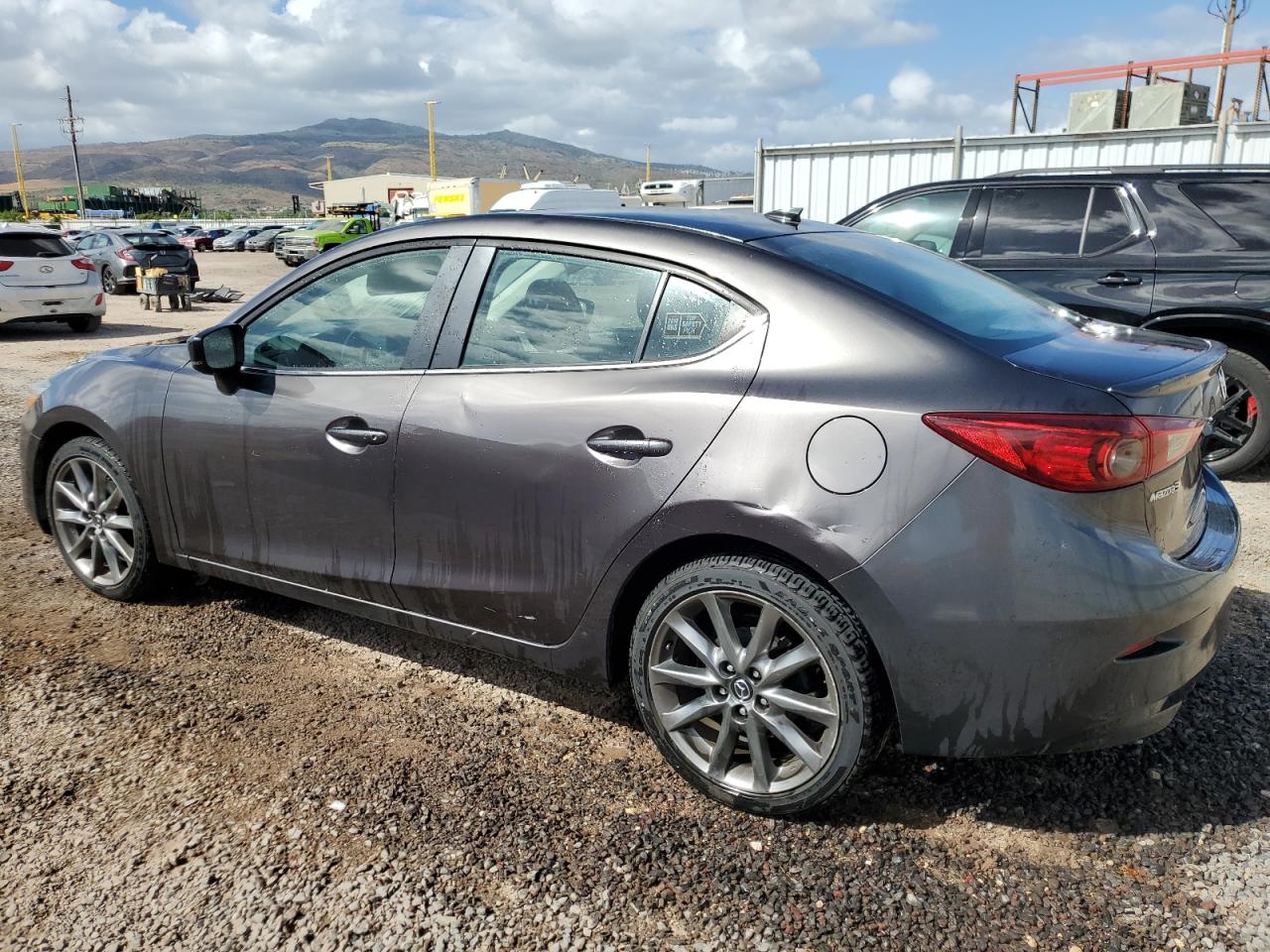 3MZBN1V38JM248821 2018 MAZDA 3 - Image 2