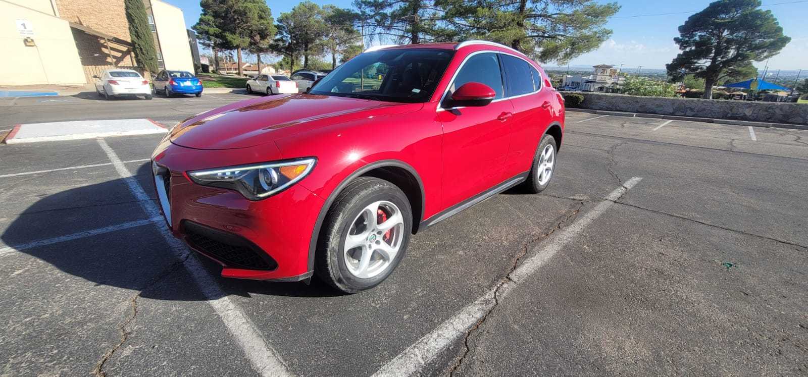 2018 Alfa Romeo Stelvio vin: ZASFAKAN1J7B80330