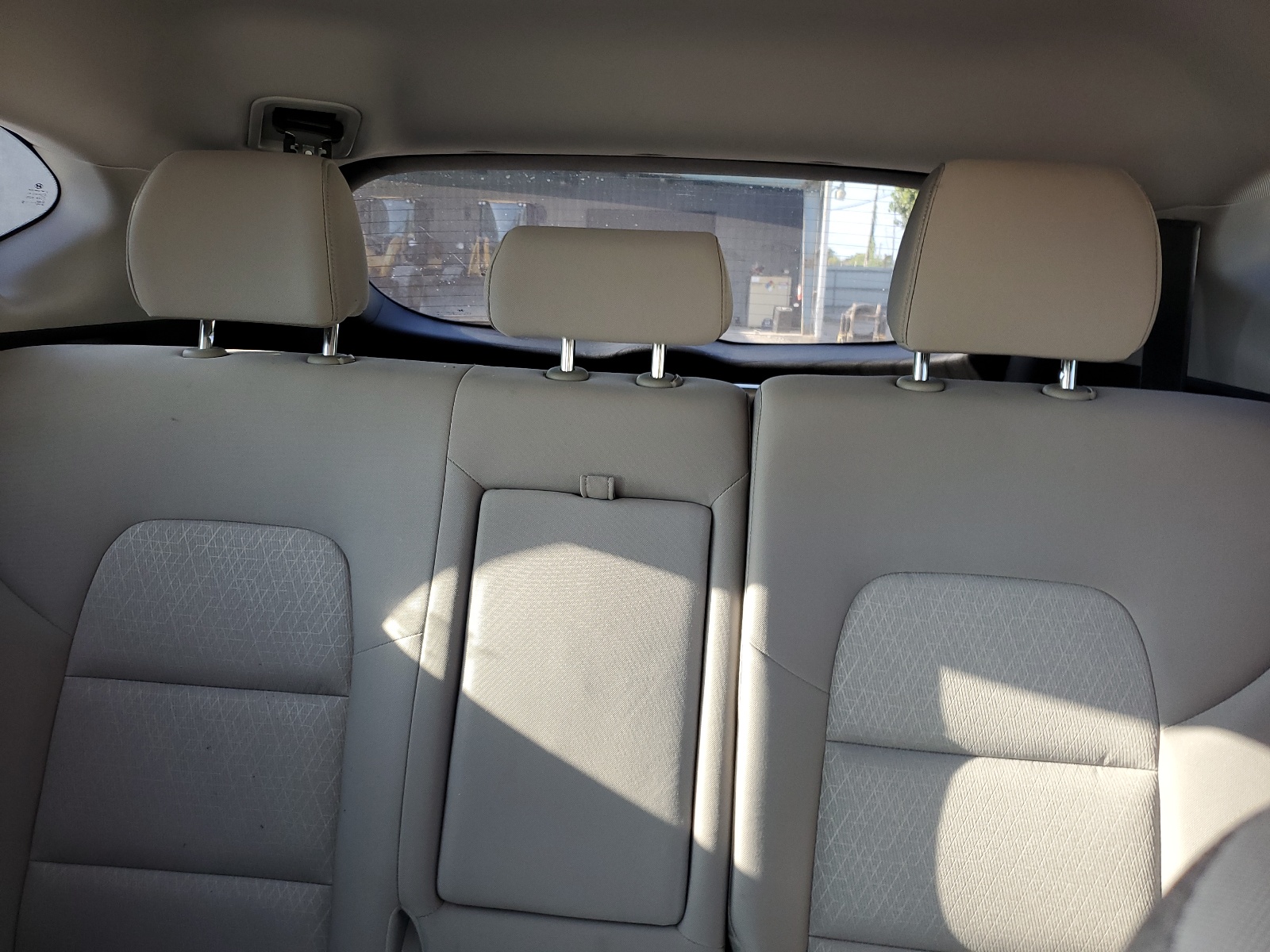 KM8J33A40GU238850 2016 Hyundai Tucson Limited