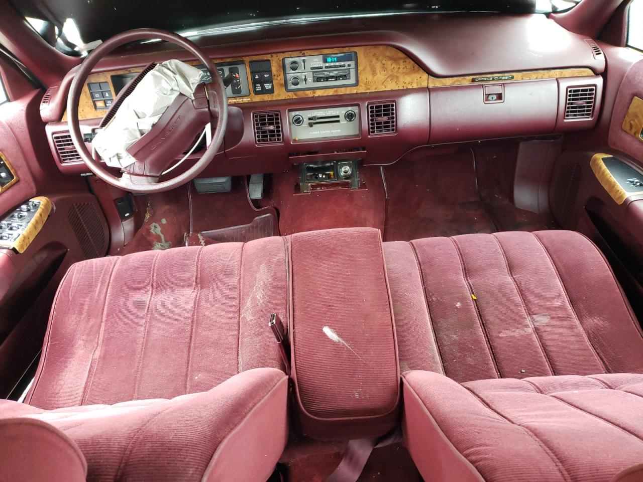 1993 Chevrolet Caprice Classic VIN: 1G1BL53E3PR142247 Lot: 65571124