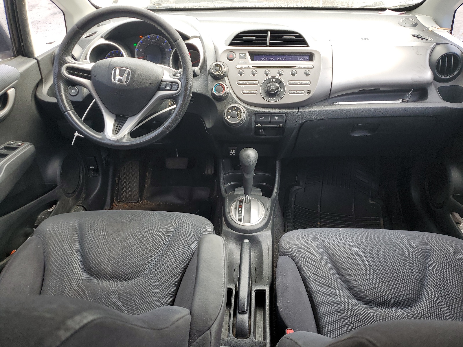 JHMGE8H41AC030001 2010 Honda Fit Sport