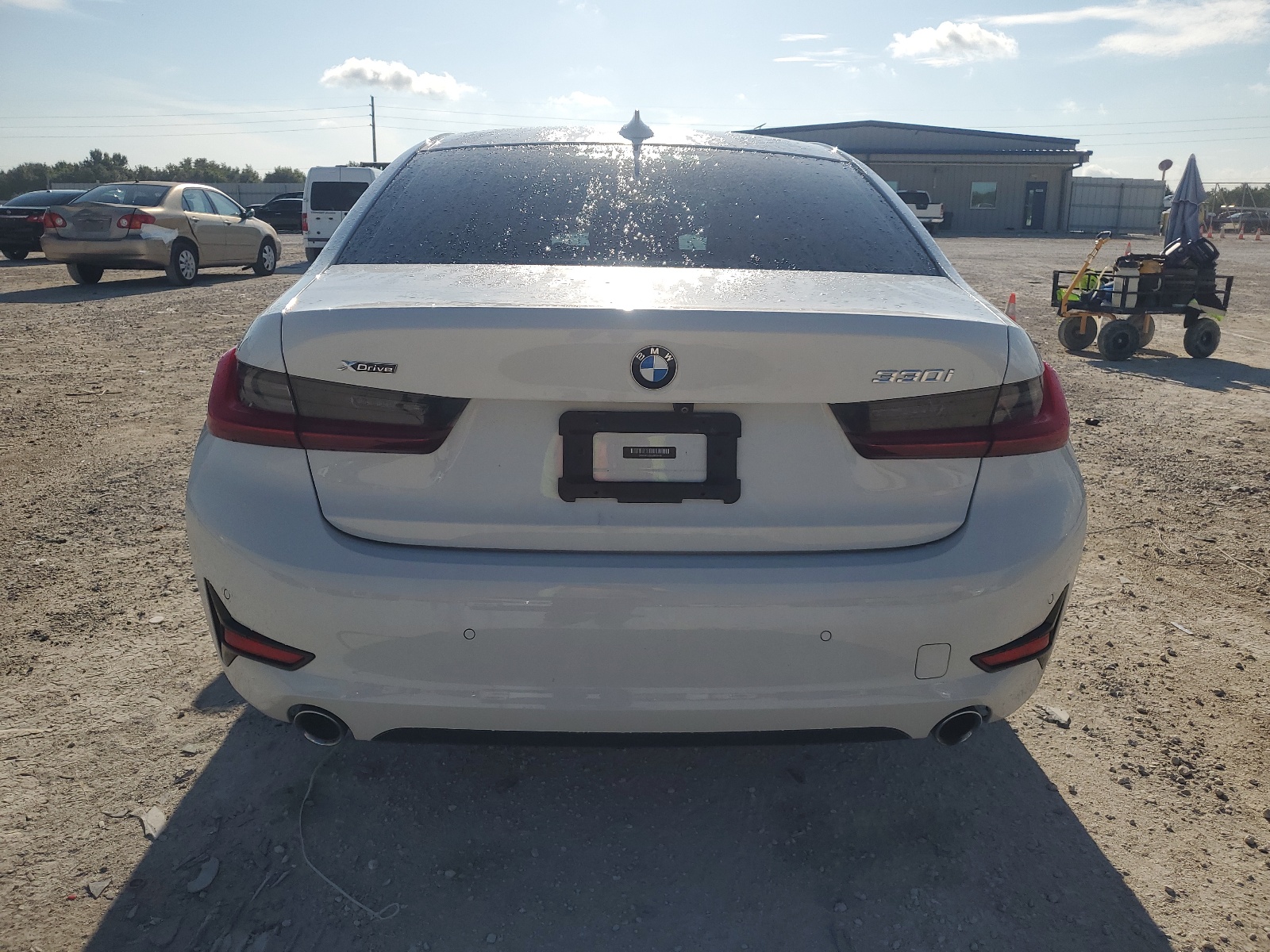 3MW5R7J06L8B09430 2020 BMW 330Xi