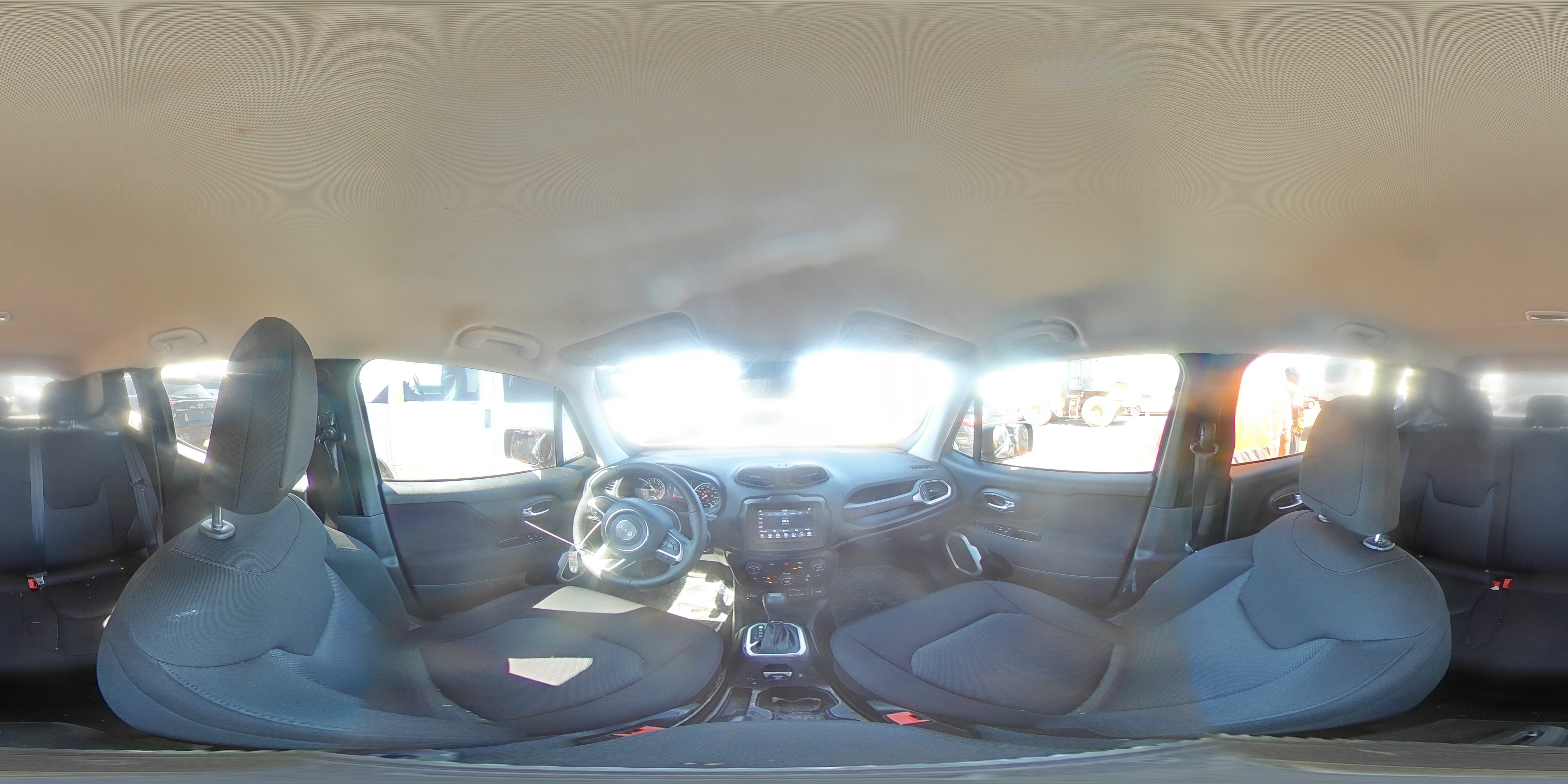 2021 Jeep Renegade - Image 12