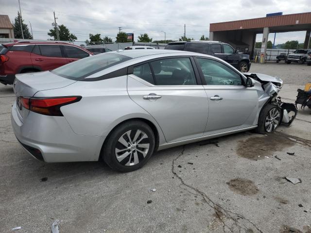  NISSAN ALTIMA 2019 Silver