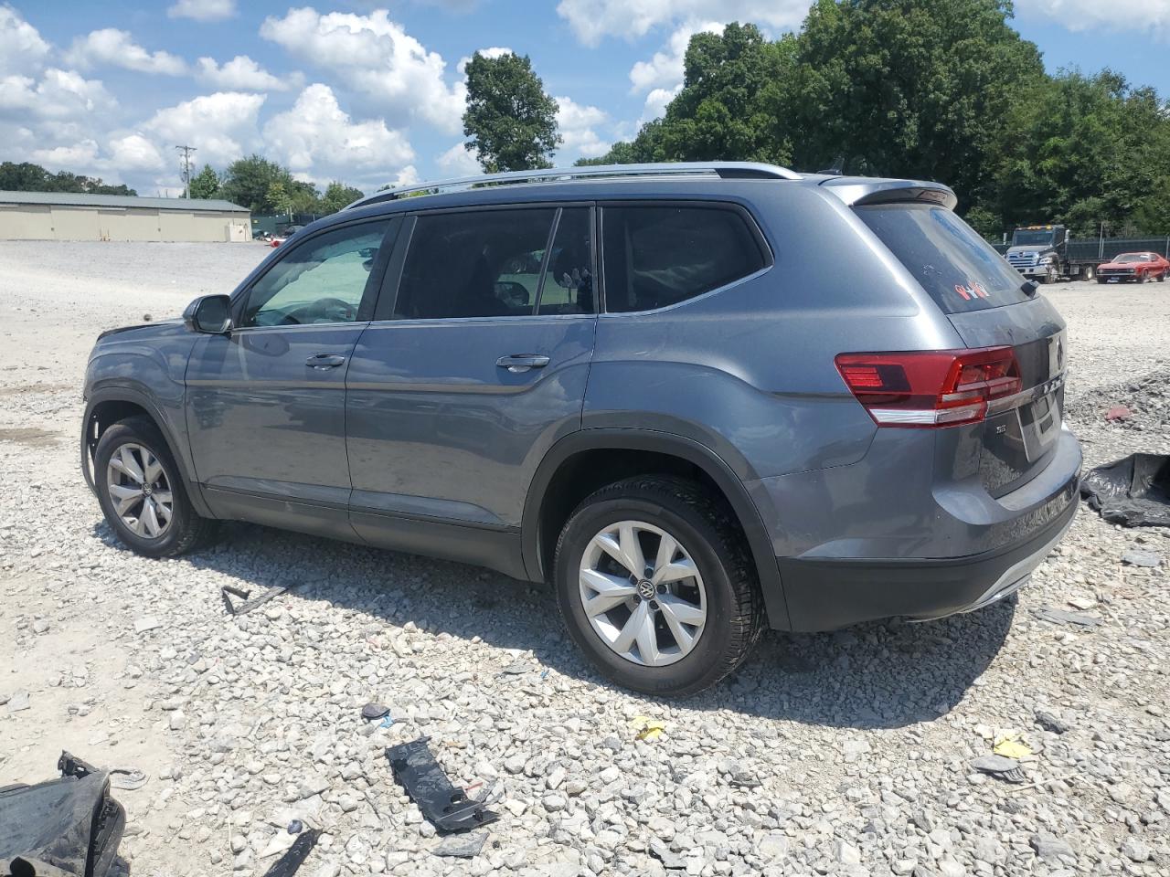 2019 Volkswagen Atlas - Image 2
