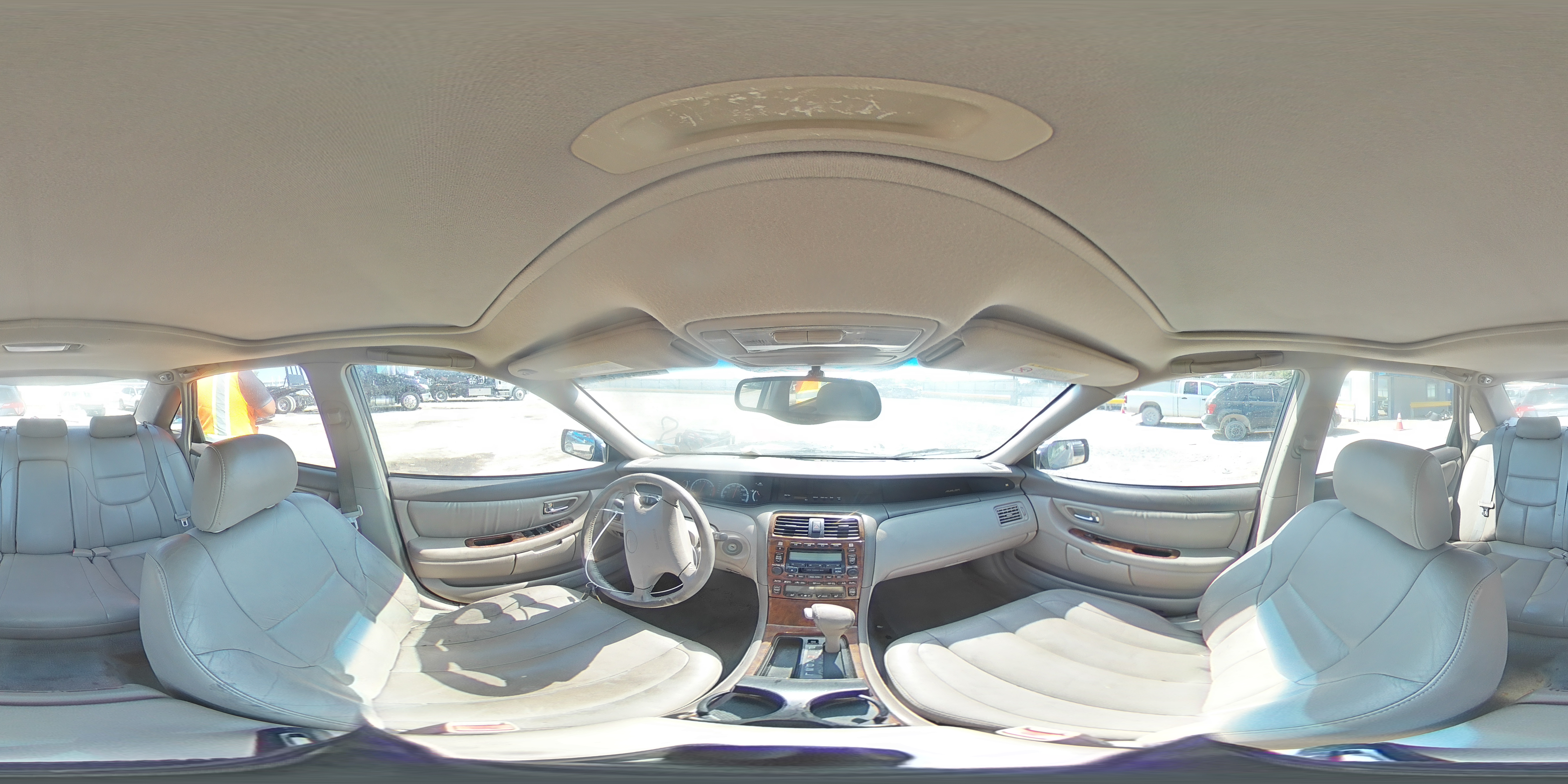 2000 Toyota Avalon - Image 13
