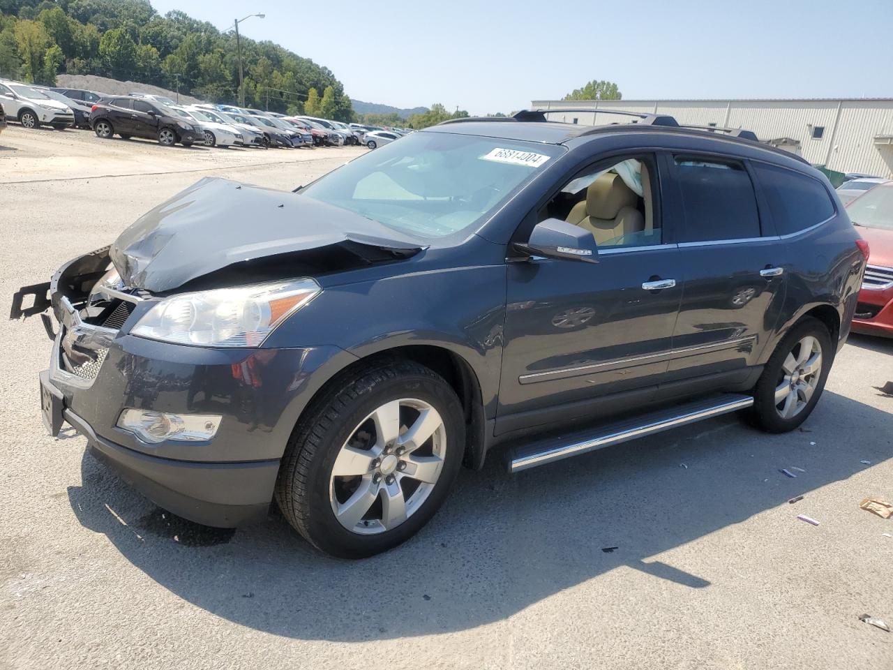 2010 Chevrolet Traverse - Image 1
