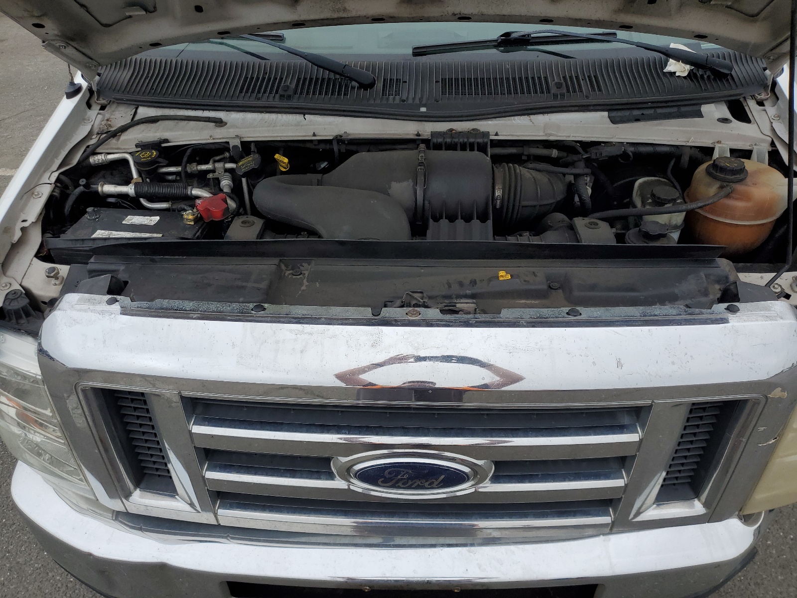 1FBSS3BL5DDB13277 2013 Ford Econoline E350 Super Duty Wagon