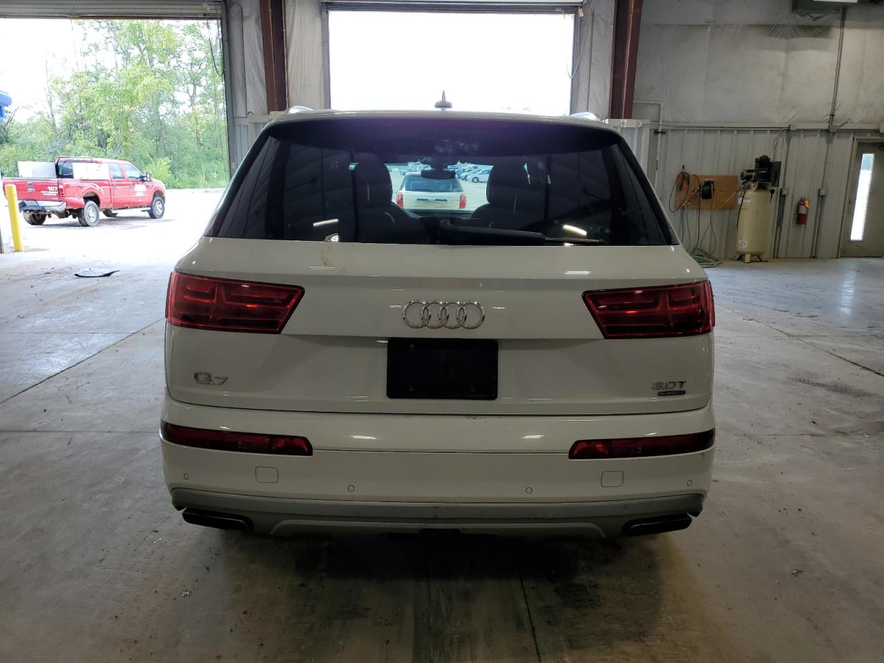 WA1LAAF71HD006585 2017 Audi Q7 Premium Plus