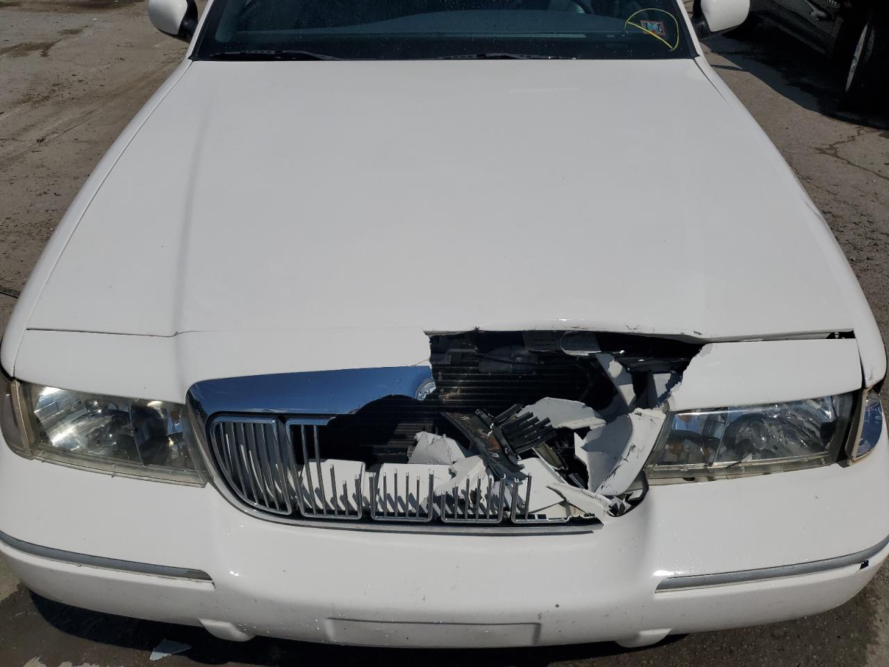 2001 Mercury Grand Marquis Ls VIN: 2MEFM75W41X615849 Lot: 65924074