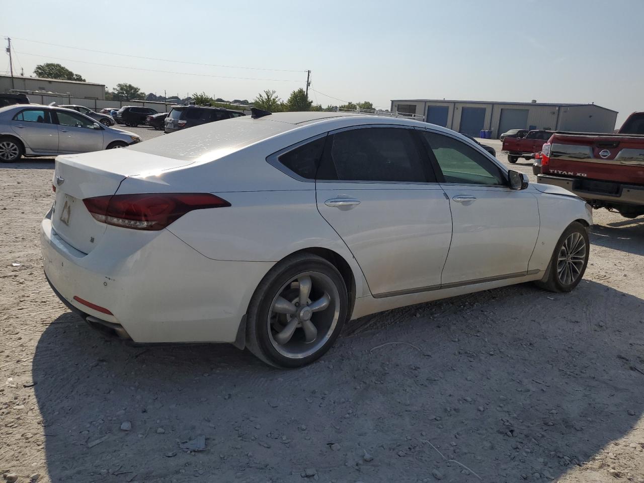 VIN KMHGN4JE3FU032407 2015 HYUNDAI GENESIS no.3