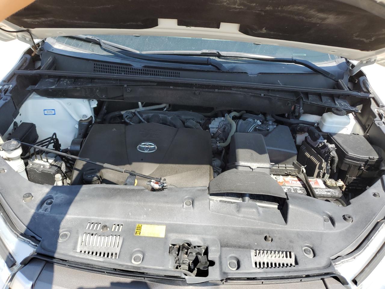 2019 Toyota Highlander Le VIN: 5TDZZRFH2KS316496 Lot: 68454814