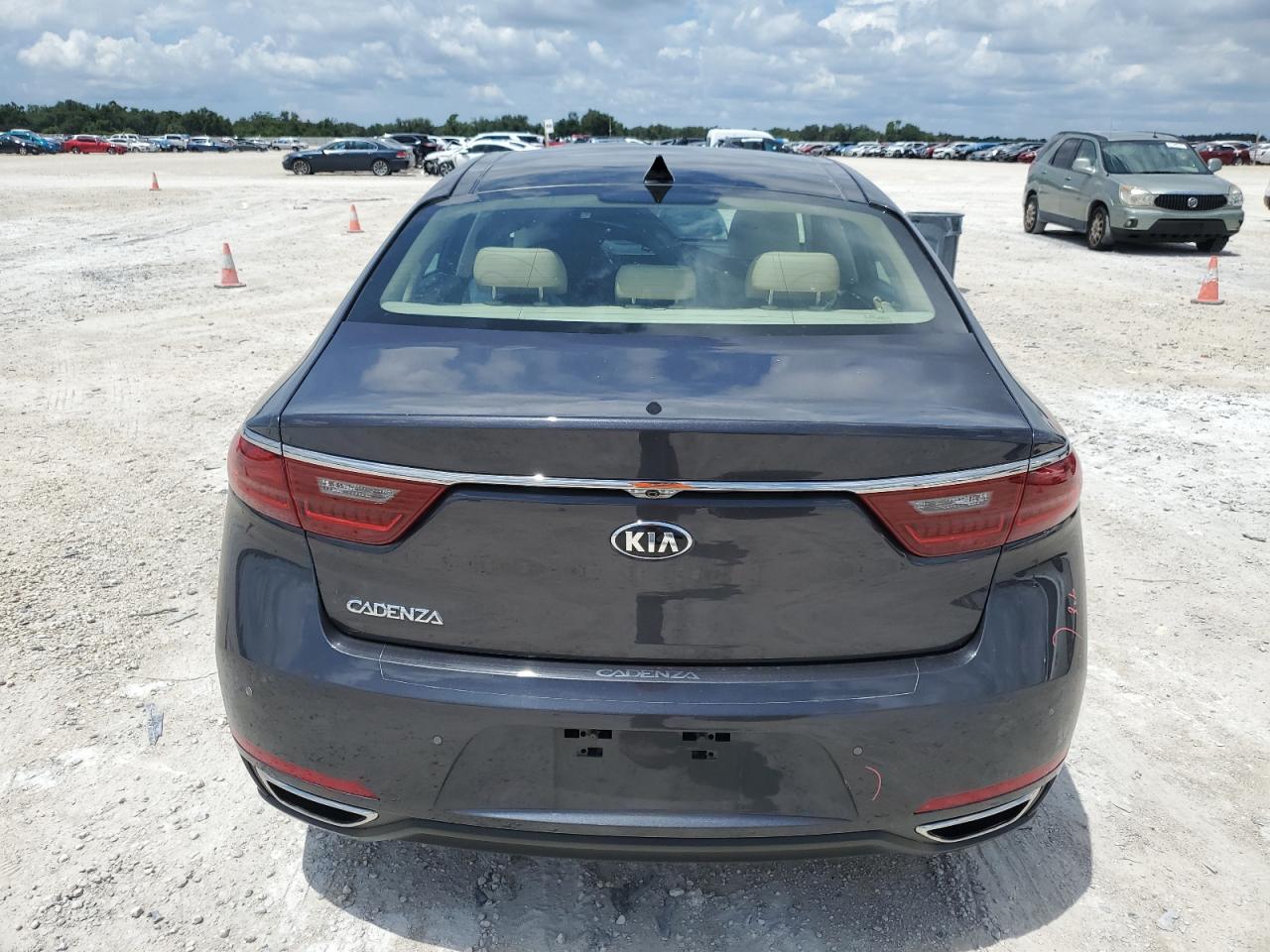 2017 Kia Cadenza Premium VIN: KNALC4J17H5073123 Lot: 67883184
