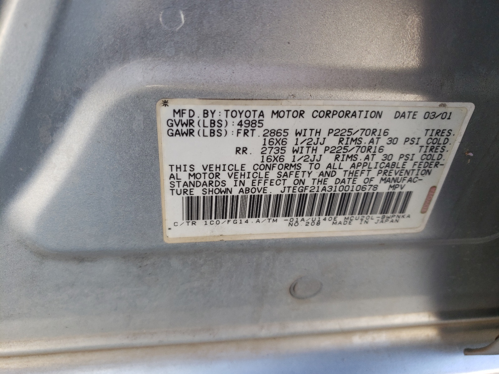 JTEGF21A310010678 2001 Toyota Highlander