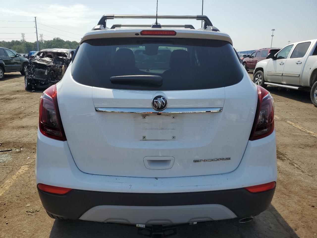 2020 Buick Encore Preferred VIN: KL4CJASB8LB070122 Lot: 68973914