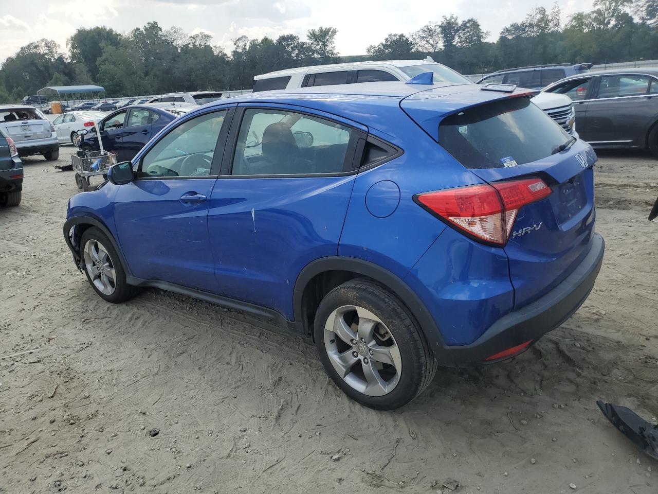 3CZRU6H36JG725042 2018 HONDA HR-V - Image 2