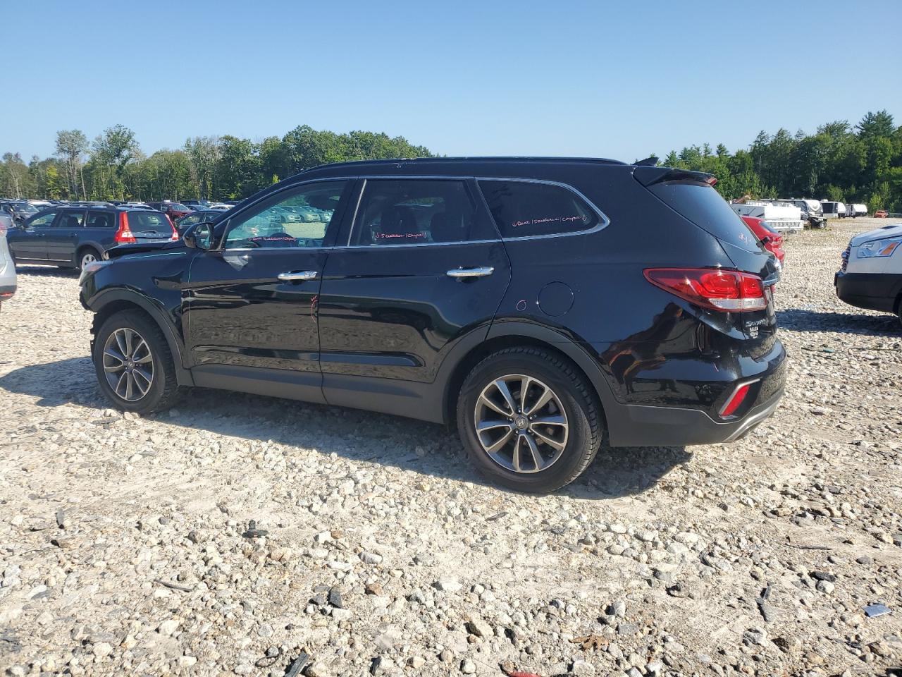 KM8SMDHF6HU238965 2017 HYUNDAI SANTA FE - Image 2