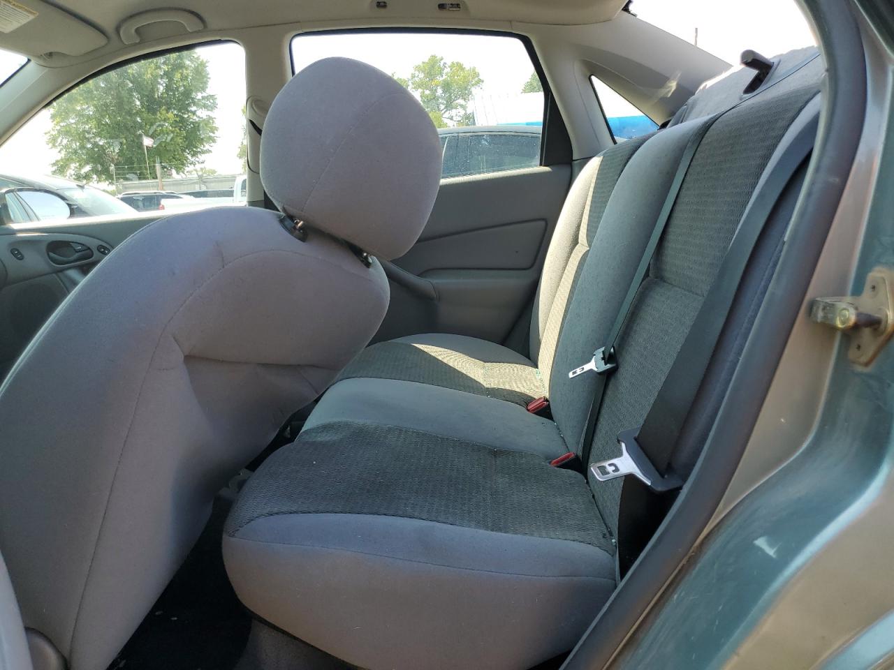 1FAFP343X4W167244 2004 Ford Focus Se Comfort