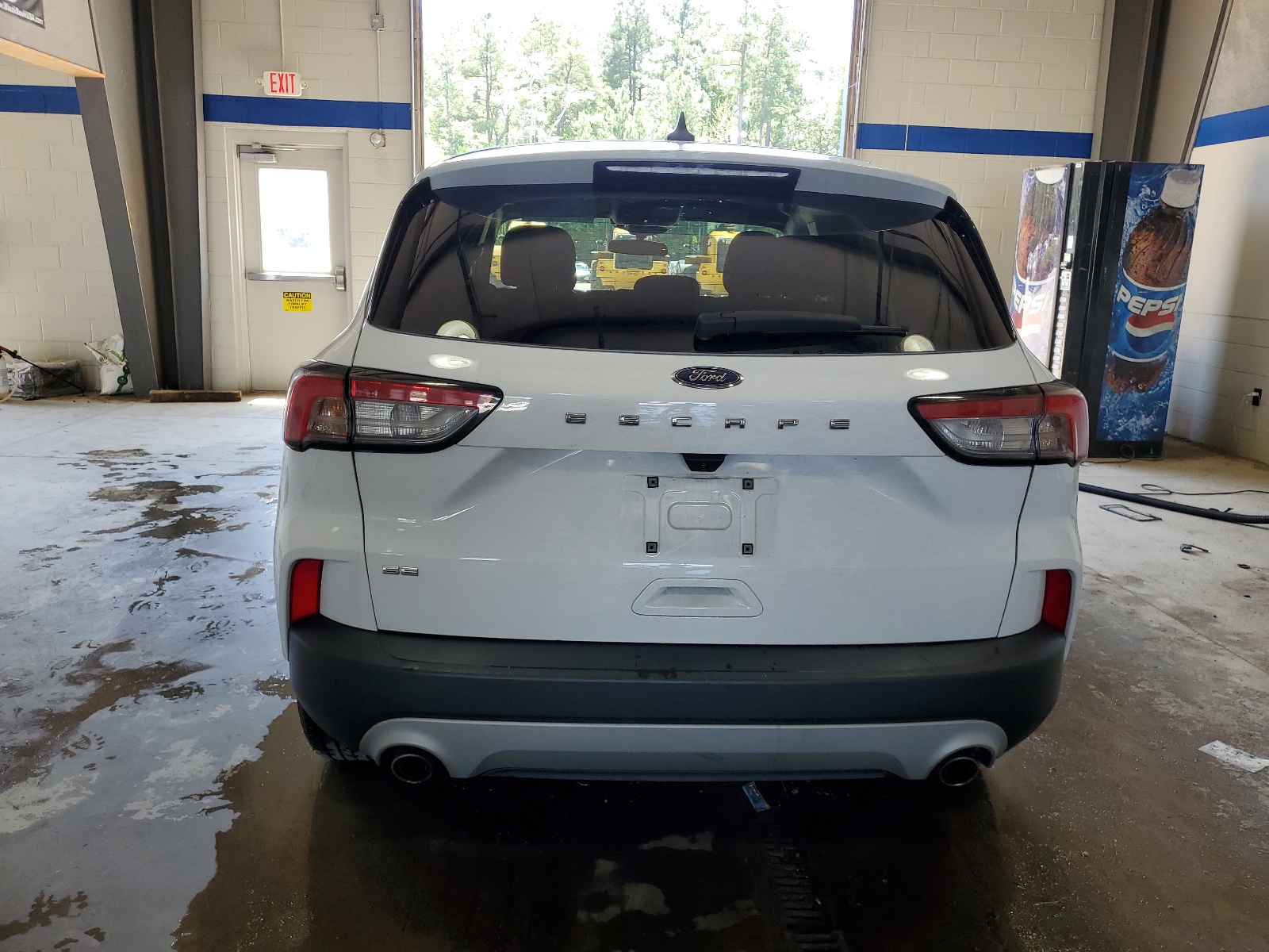 1FMCU0G67NUA44973 2022 Ford Escape Se