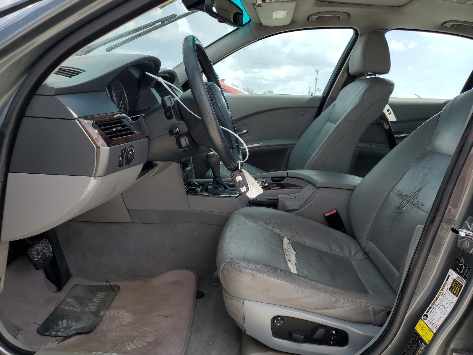 WBANE73586CM43296 2006 BMW 530 I