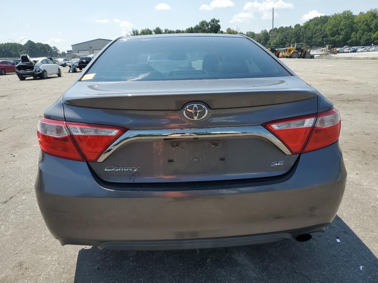 4T1BF1FK4GU229480 2016 Toyota Camry Le