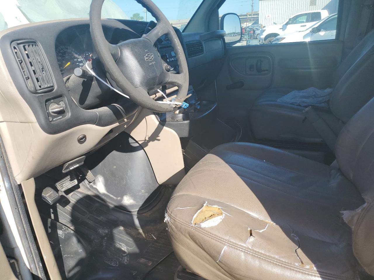 2001 Chevrolet Express G2500 VIN: 1GCFG25W911199446 Lot: 65661014