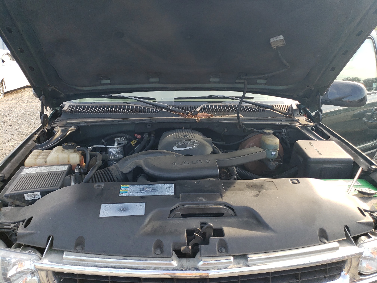 1GNEK13Z62J167239 2002 Chevrolet Tahoe K1500