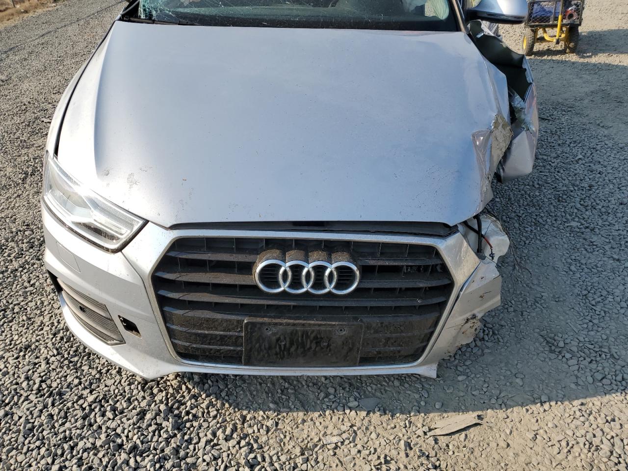 WA1HCCFS2HR009823 2017 Audi Q3 Premium Plus