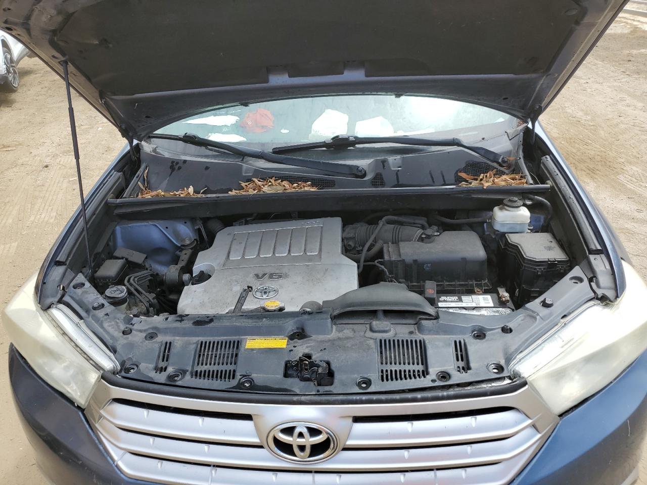 2011 Toyota Highlander Base VIN: 5TDBK3EH6BS074655 Lot: 67021284