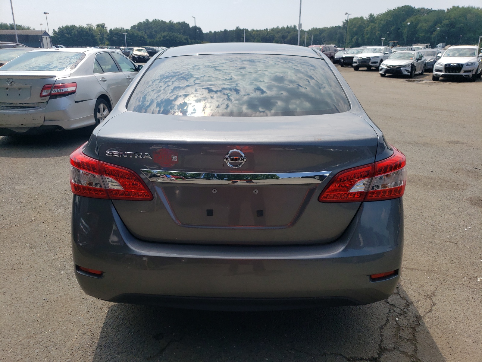 2015 Nissan Sentra S vin: 3N1AB7AP7FY219509