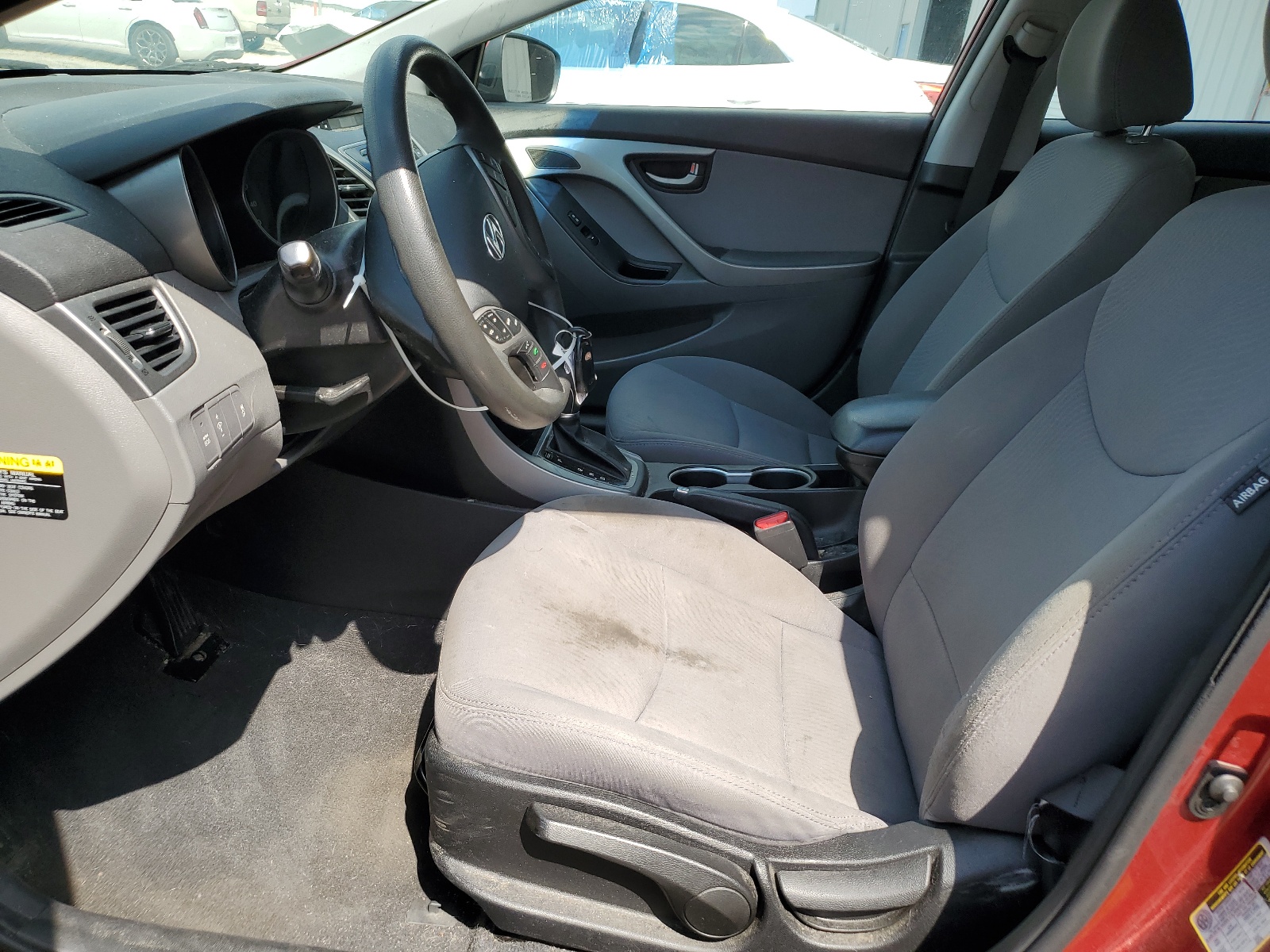 5NPDH4AE1EH539359 2014 Hyundai Elantra Se
