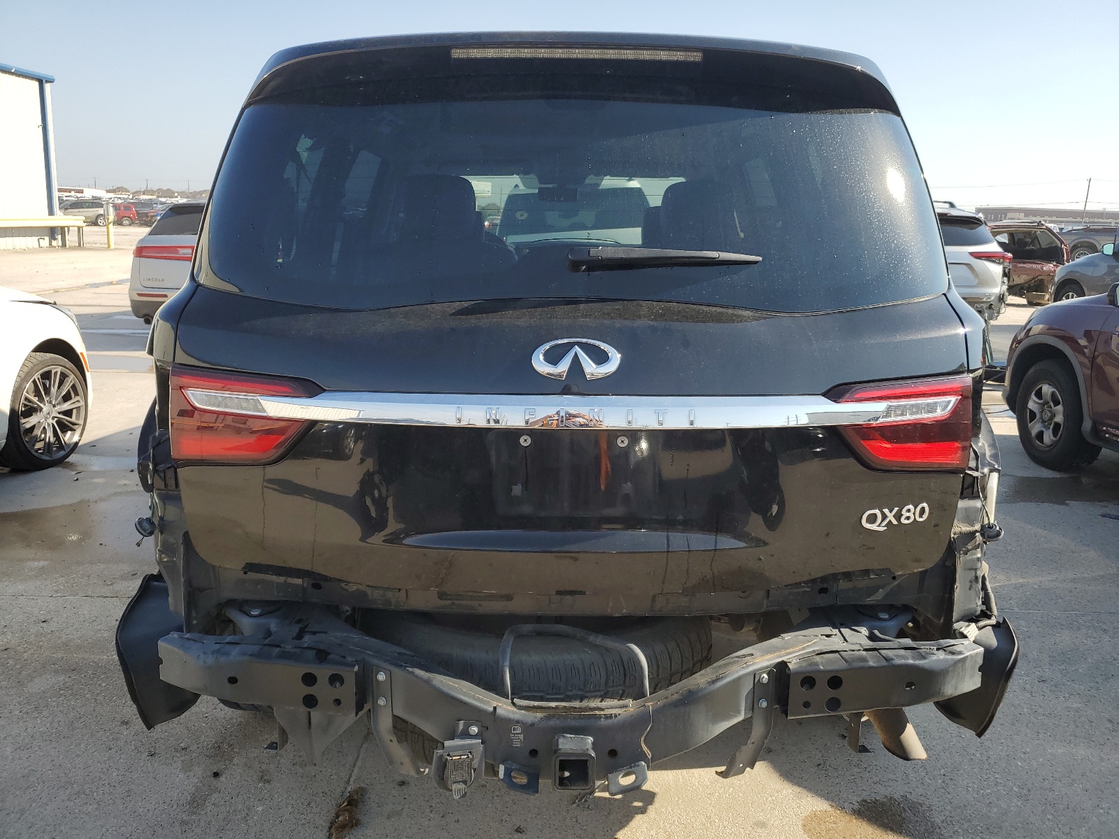 JN8AZ2NE3J9195104 2018 Infiniti Qx80 Base