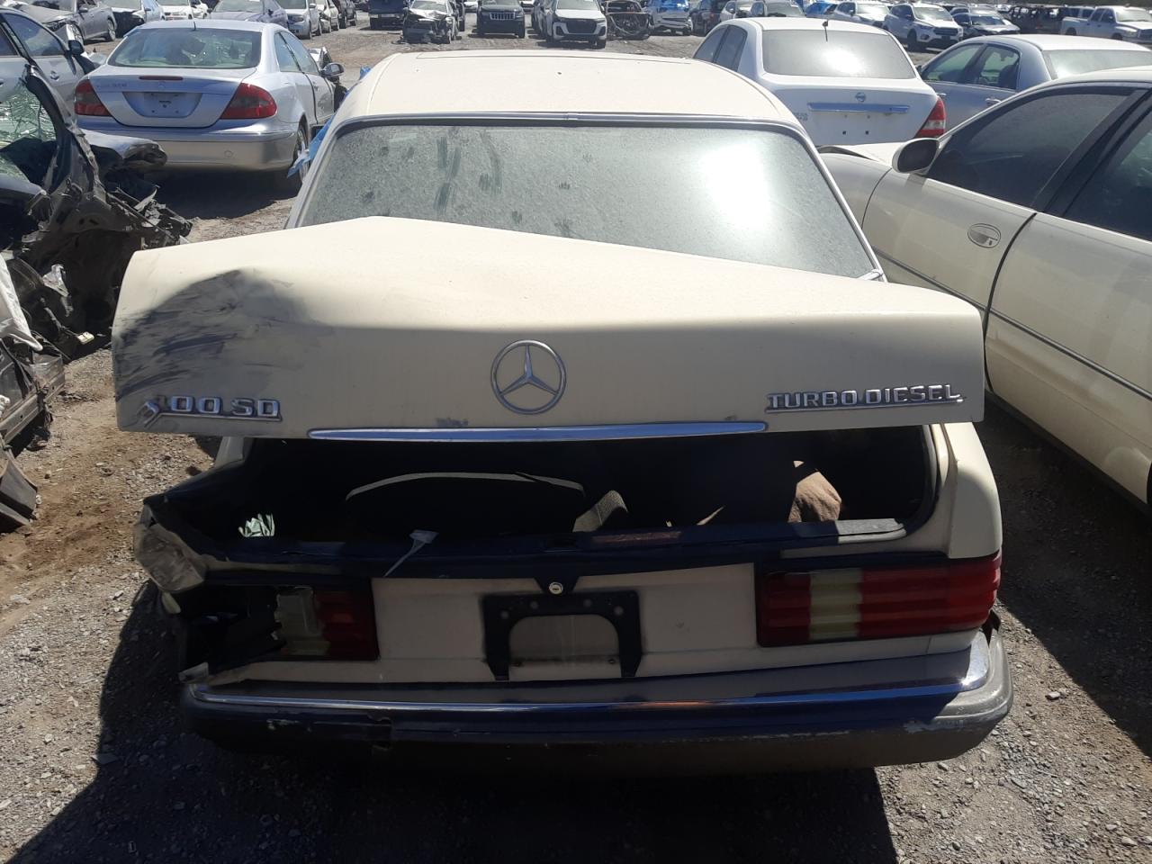 1983 Mercedes-Benz 300 Sd VIN: WDBCB20A4DB035449 Lot: 64304614