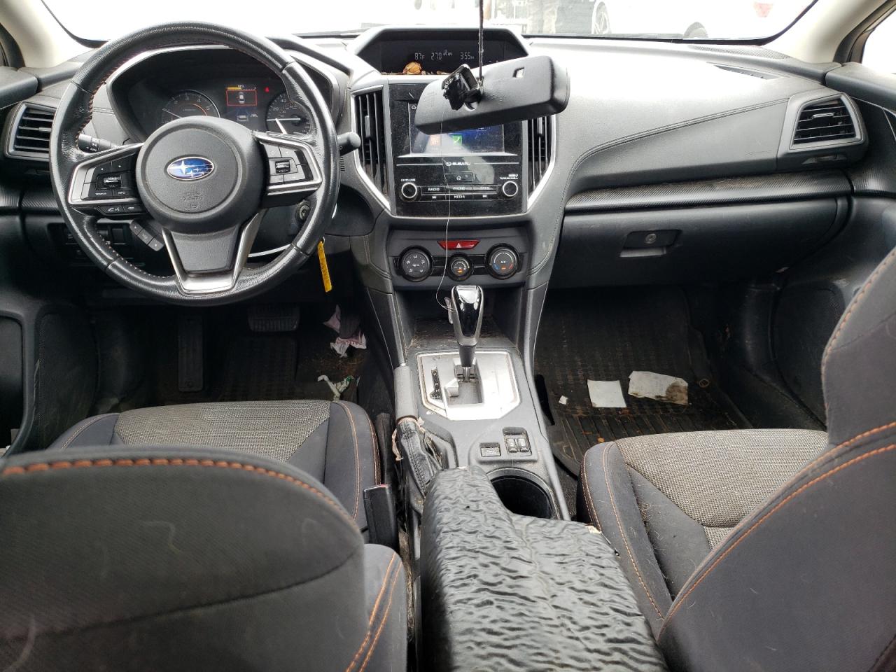 JF2GTADC9JH314833 2018 Subaru Crosstrek Premium