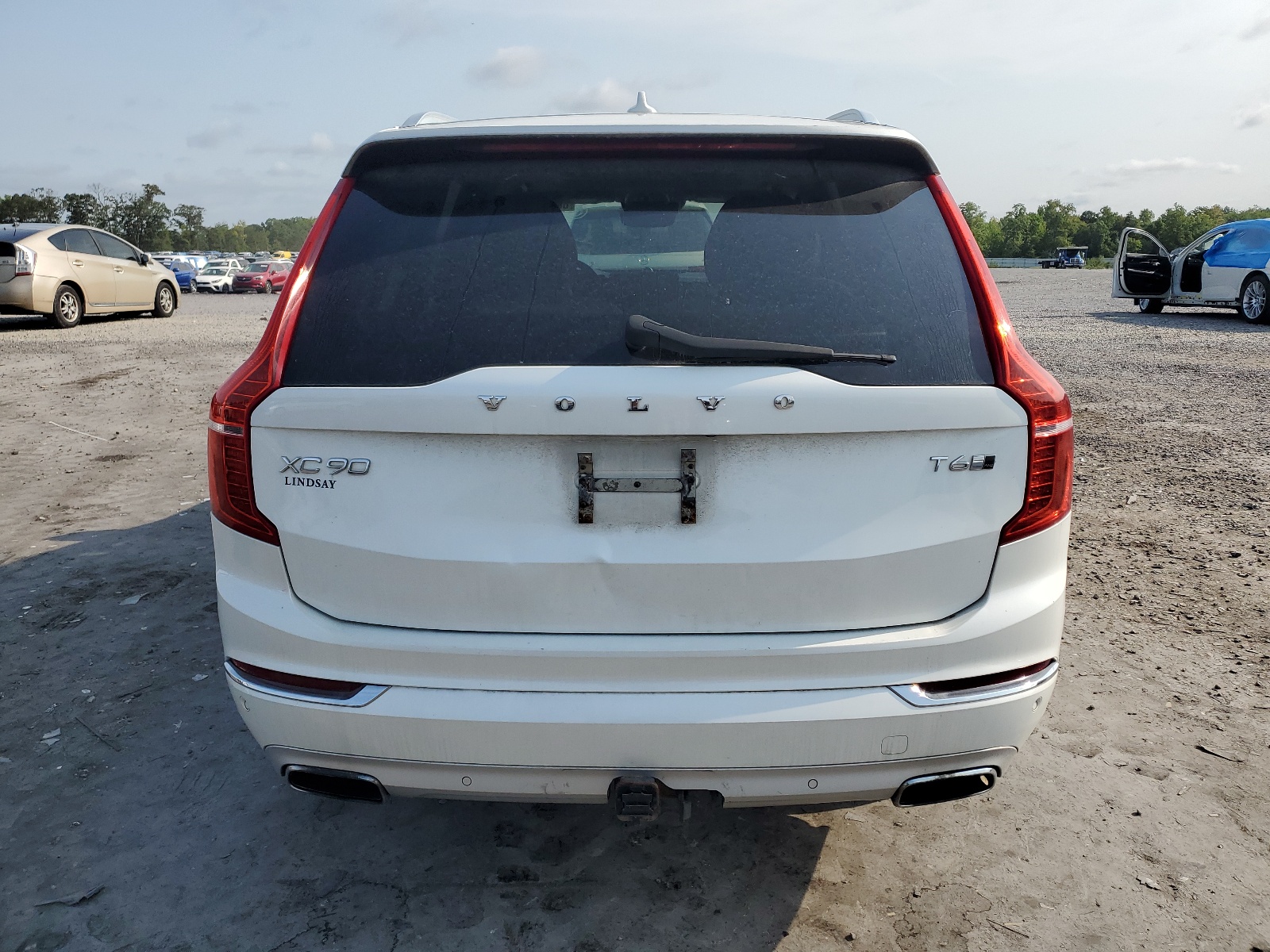 2016 Volvo Xc90 T6 vin: YV4A22PL9G1022655